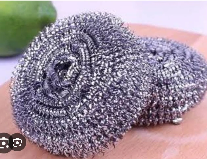 স্টিল মাজুনি